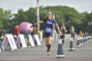 BIB: 0184
                            <button type="button" onclick="openModal(4944895)" class="btn btn-primary btn-sm float-right btn-popup" data-toggle="modal" data-target=".modal-high-quality">
                        <i class="fas fa-shopping-cart"></i> Add to Cart
                    </button>
                                            <button type="button" onclick="isThisMe(4944895, true)" class="btn btn-success btn-sm float-right btn-popup btn-isme hidden" data-toggle="tooltip" data-placement="bottom" title="นี่คือรูปของคุณใช่ไหม คลิกที่นี่เพื่อเอาเข้าอัลบั้ม">
                        <i class="fas fa-plus"></i> Add to album
                    </button>
                    <button type="button" onclick="isThisMe(4944895, false)" class="btn btn-warning btn-sm float-right btn-popup btn-isnotme hidden">
                        <i class="fas fa-ban"></i> Remove from album
                    </button>